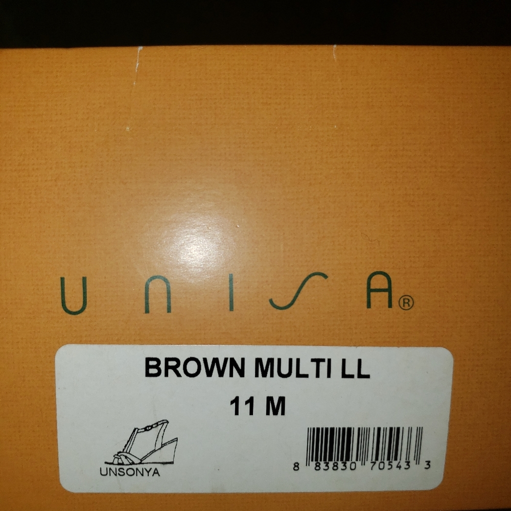 Shoes - Picture 4 of 4